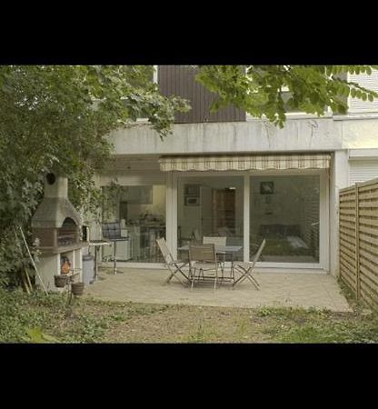 Se: 13A Rue Des Touleuses Pourpre Bed and Breakfast Cergy Esterno foto